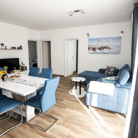 Blue Pearl Apartment Рогозница Экстерьер фото