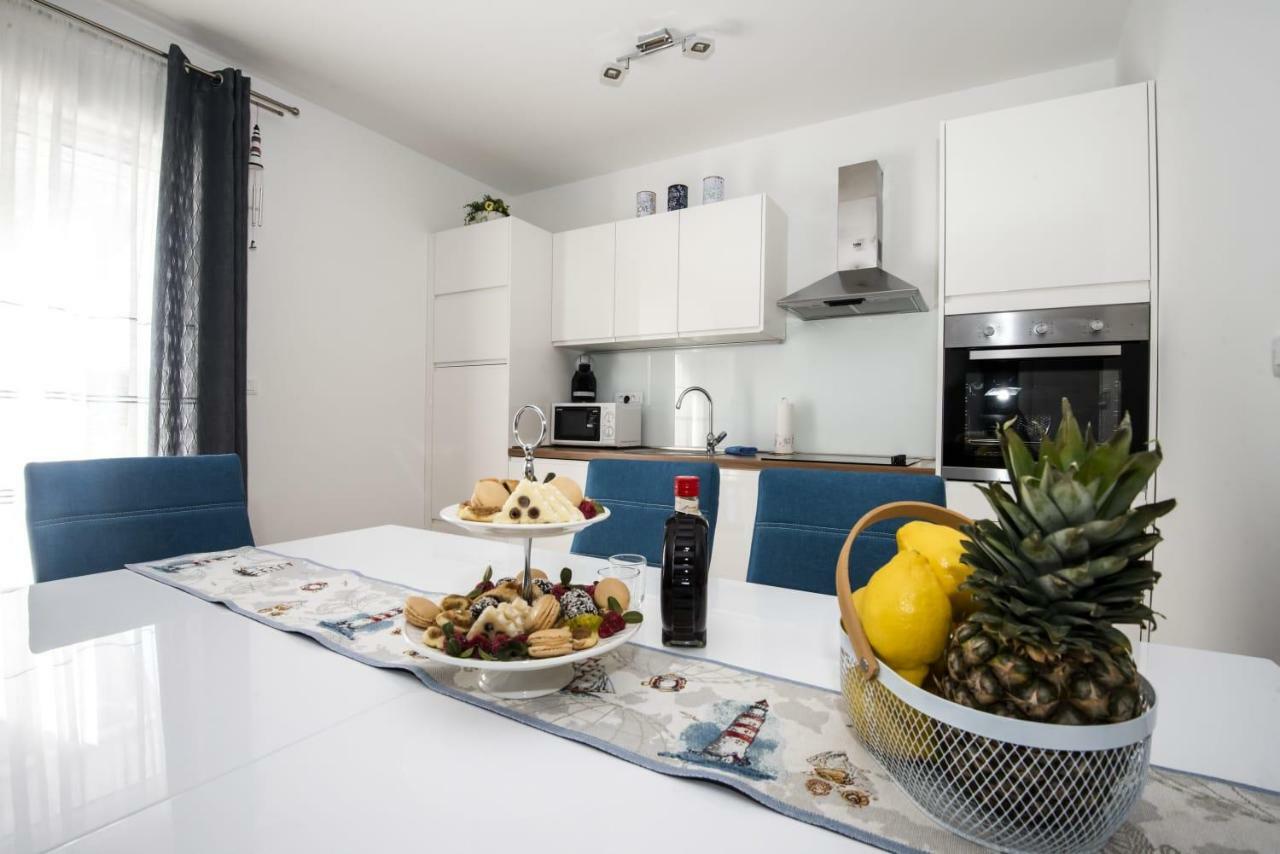 Blue Pearl Apartment Рогозница Экстерьер фото