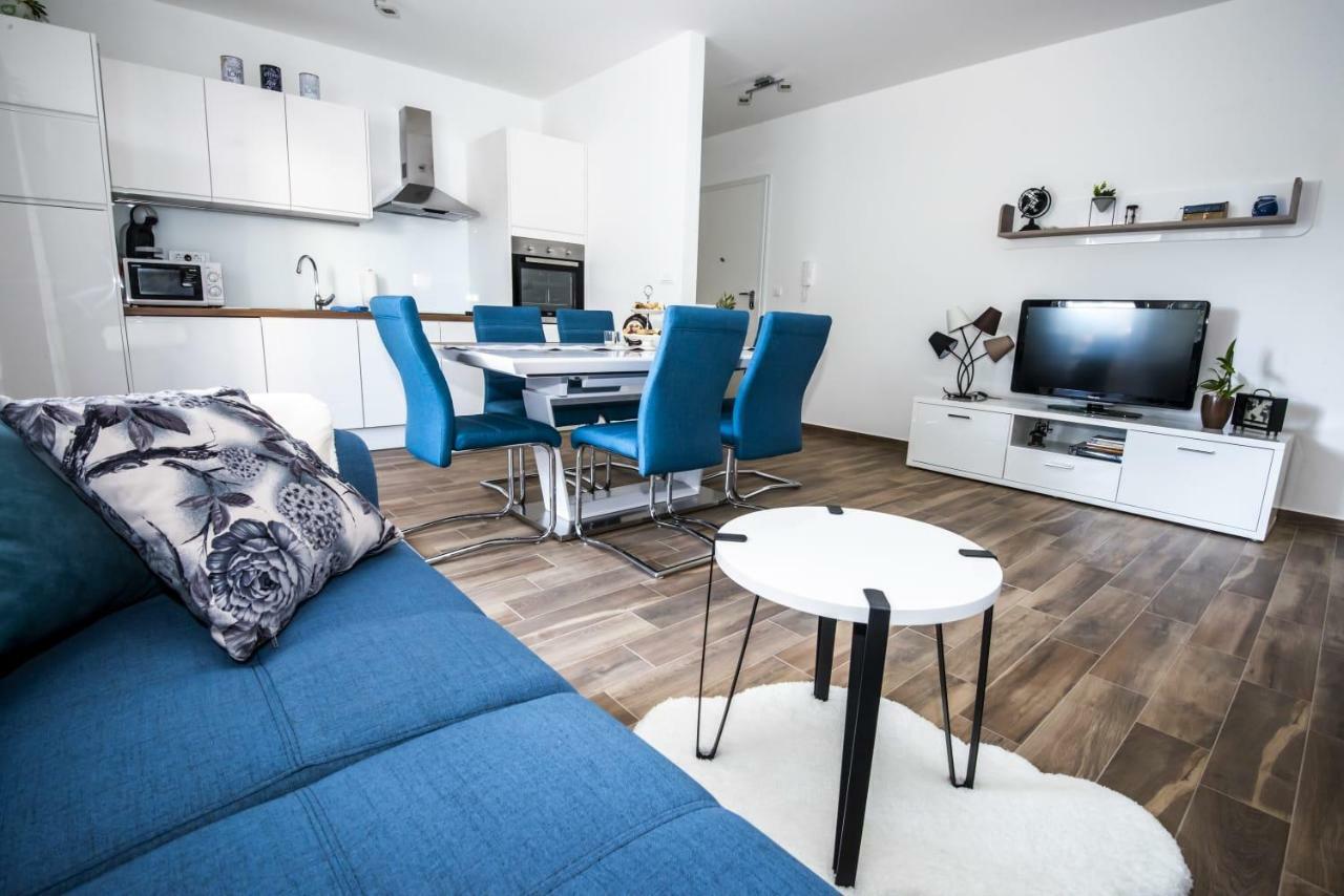 Blue Pearl Apartment Рогозница Экстерьер фото
