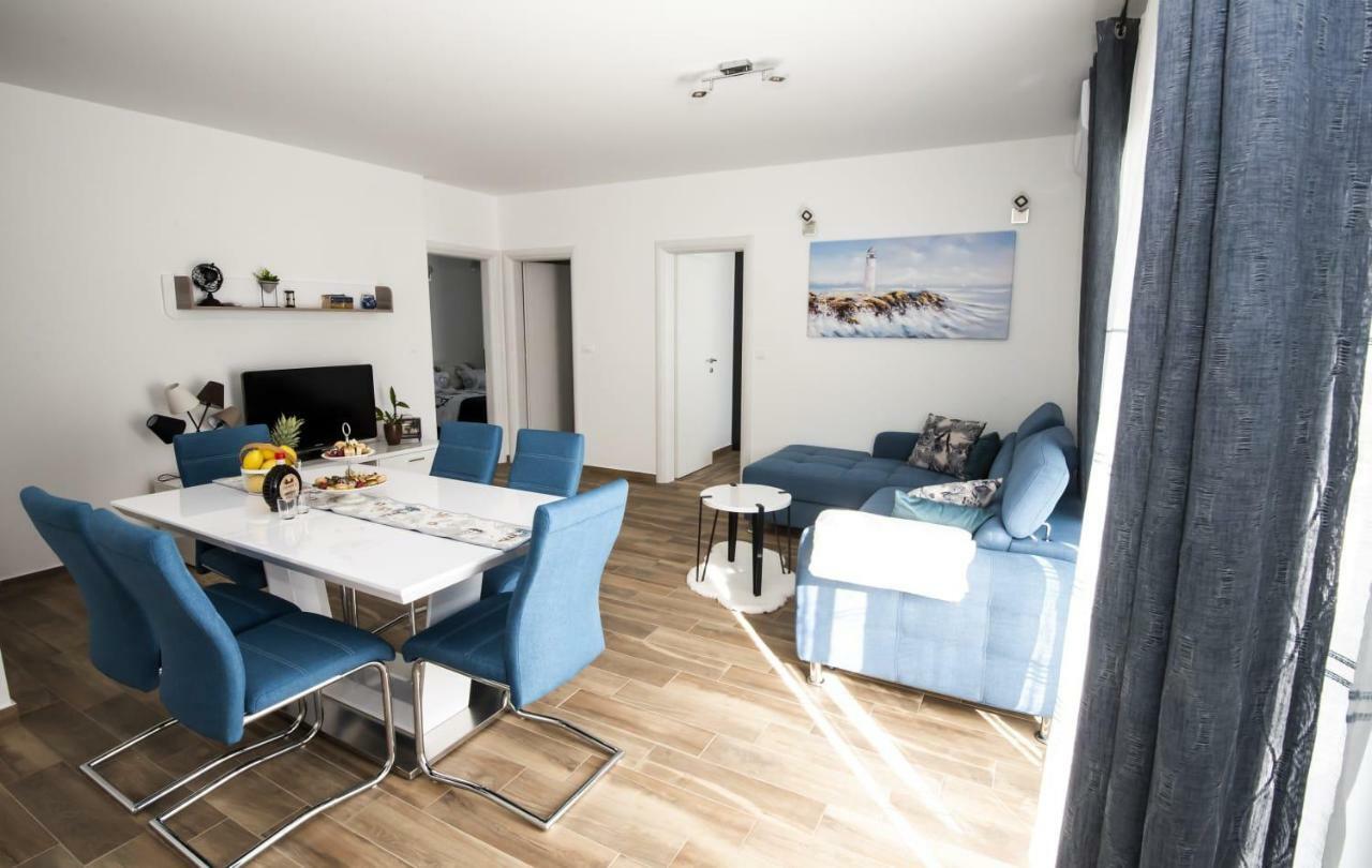 Blue Pearl Apartment Рогозница Экстерьер фото