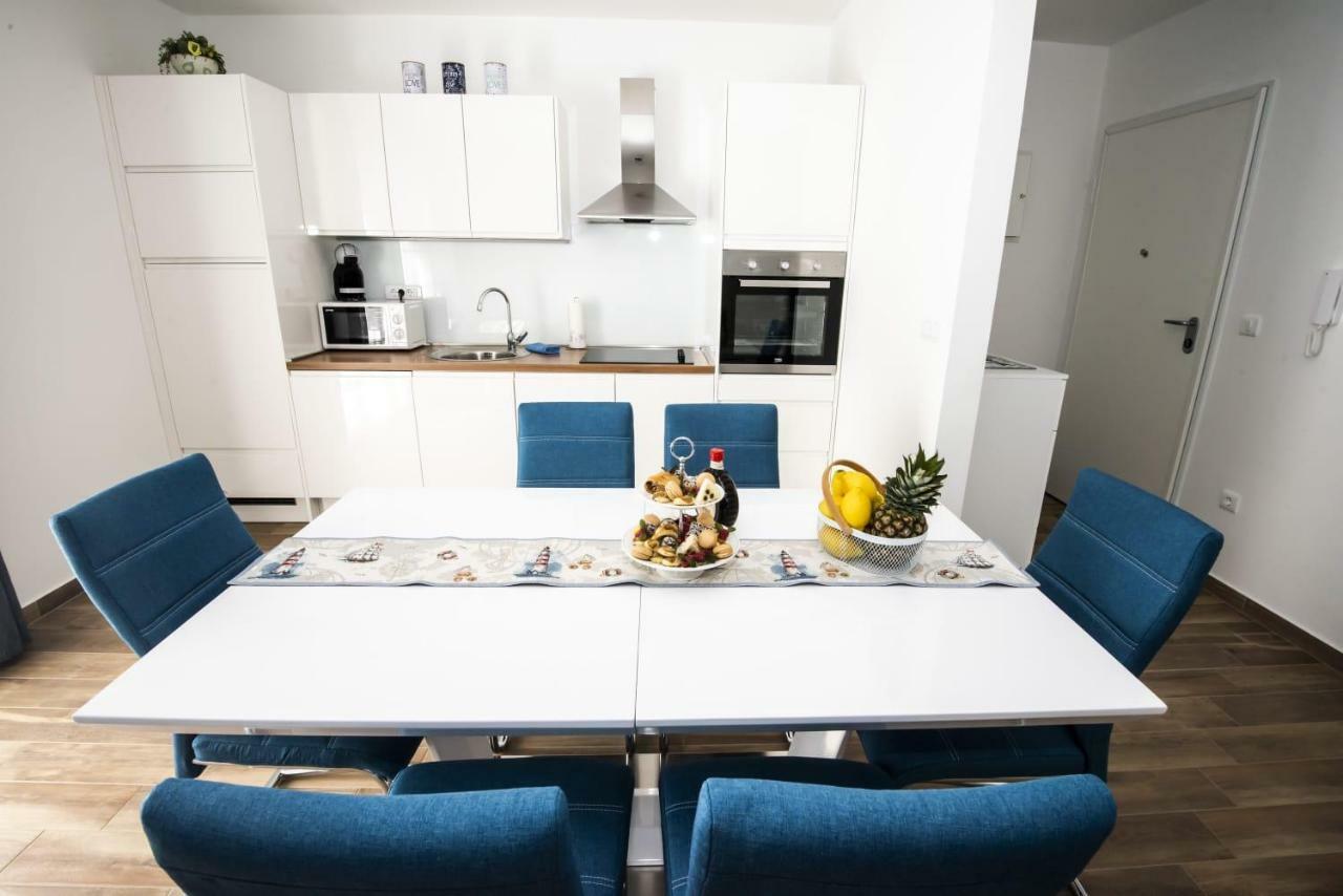 Blue Pearl Apartment Рогозница Экстерьер фото