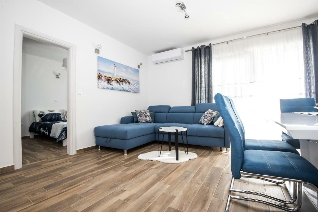 Blue Pearl Apartment Рогозница Экстерьер фото