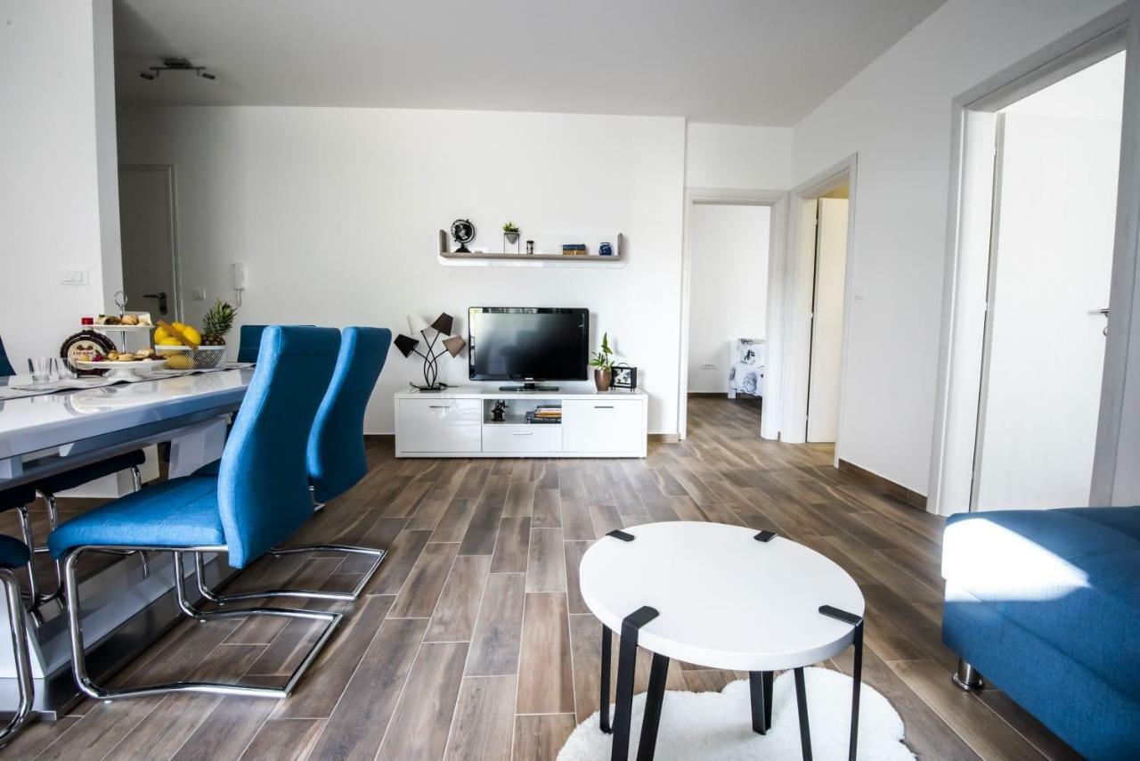 Blue Pearl Apartment Рогозница Экстерьер фото